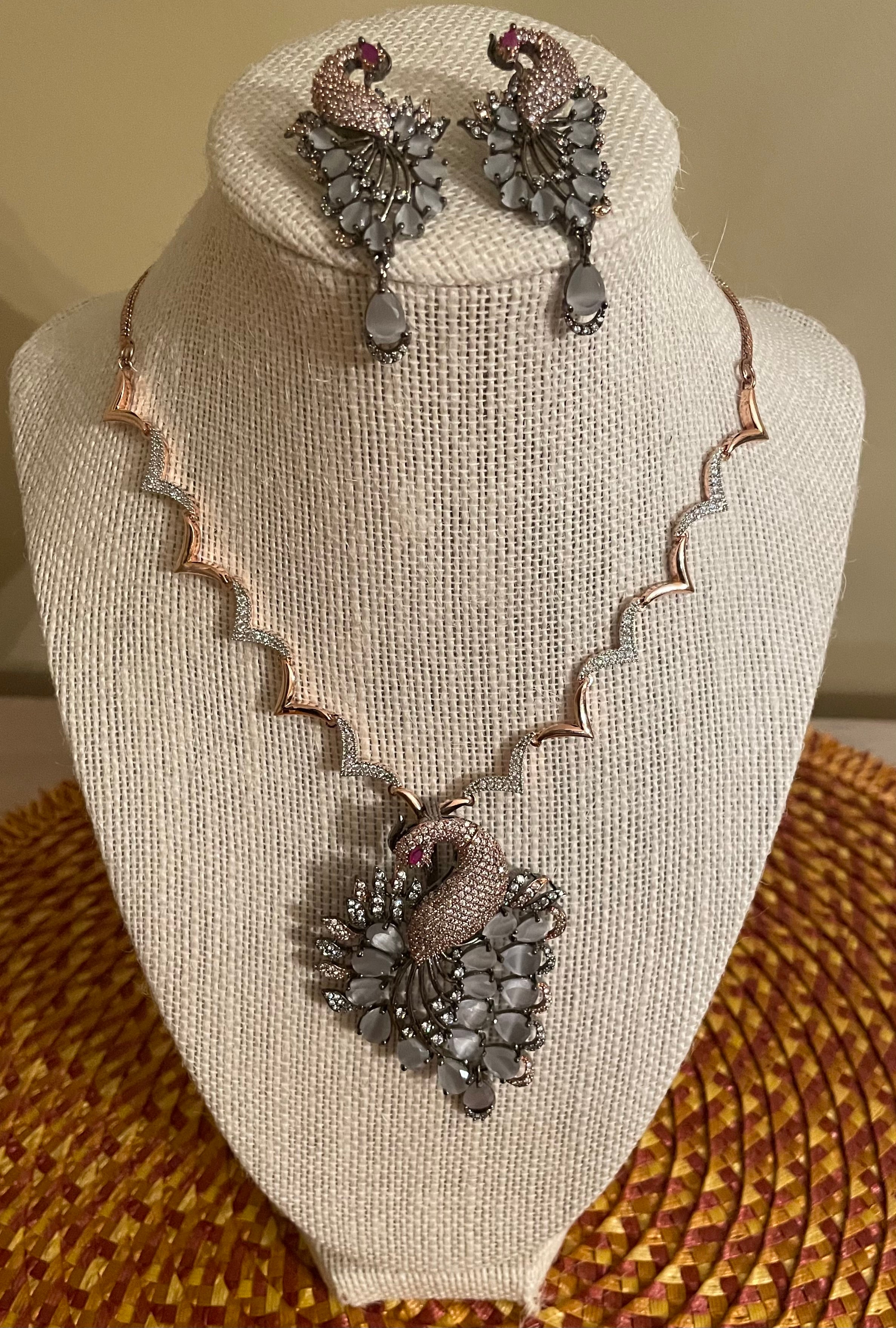 AD Neclace