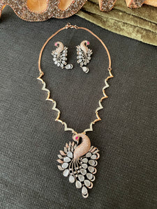 AD Neclace